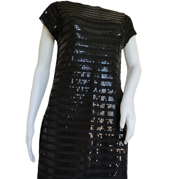 By Passport - Picture 2 of 5